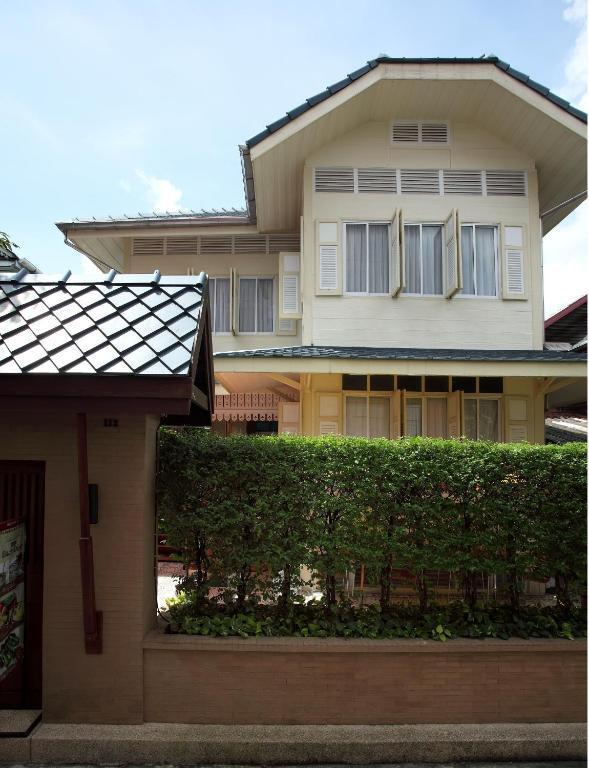 Baan Dinso Hostel Bangkok Exterior photo